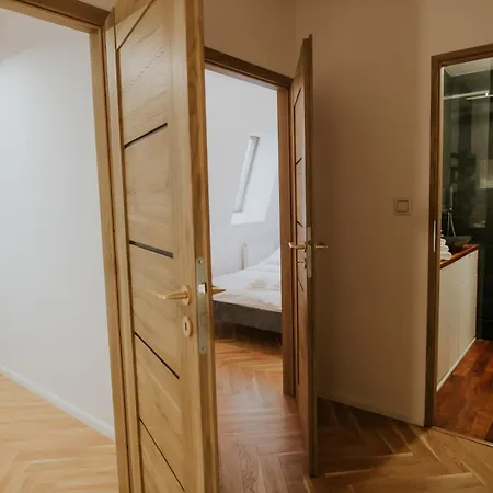 Διαμέρισμα Dwupoziomowy Butikowy Zmigrodzka, Free Parking, Self Check-in Πόζναν