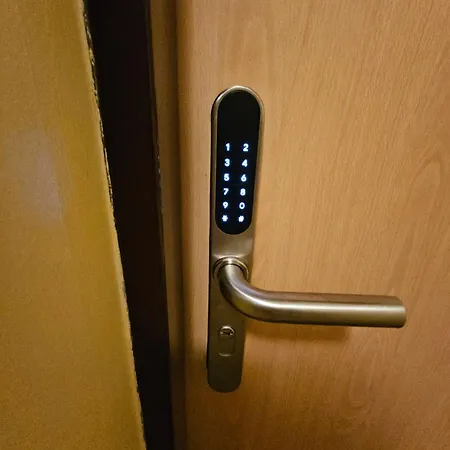 Dwupoziomowy Butikowy Zmigrodzka, Free Parking, Self Check-in Apartment Poznan